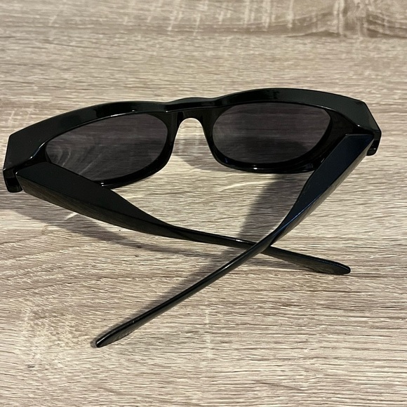 FOSTER Grant Polarized Solar Shield Sunglasses - Picture 6 of 7
